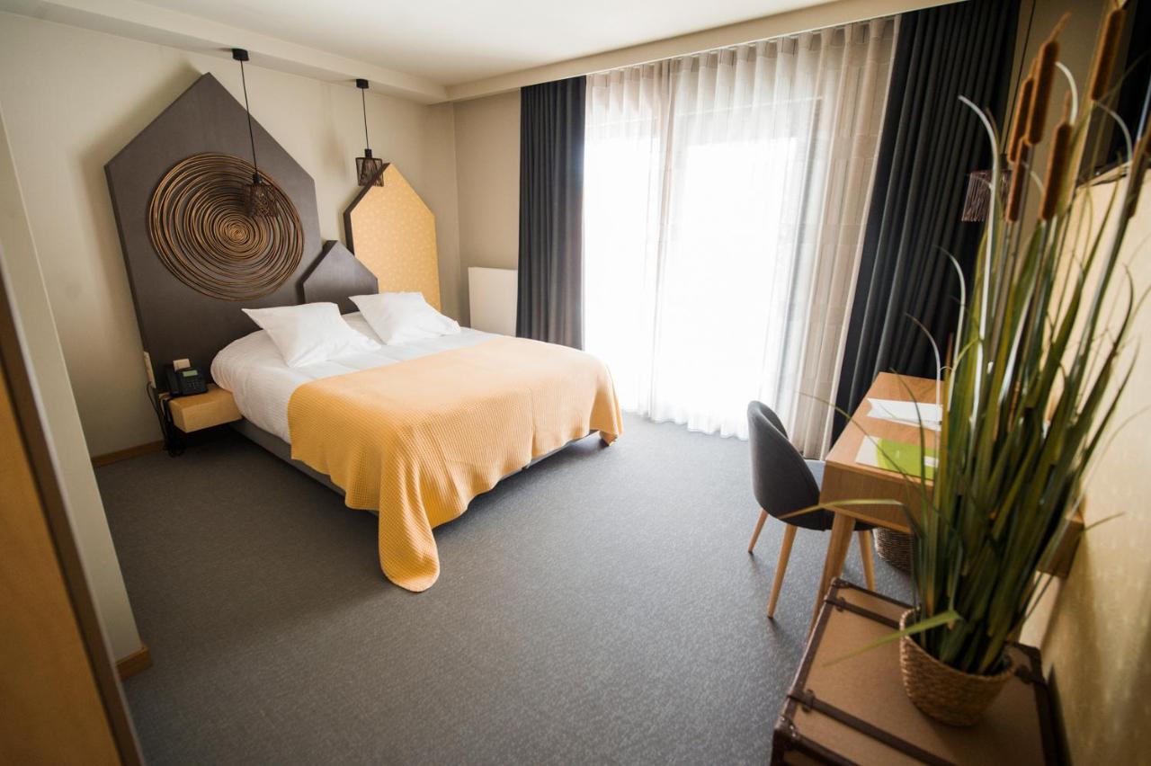 La Libellule Hotel Beauraing Kültér fotó